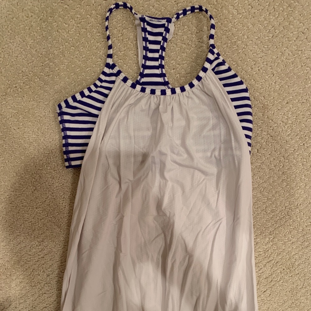 Lululemon tank